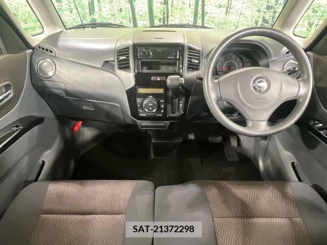 Nissan ROOX 2012-11 363159-1