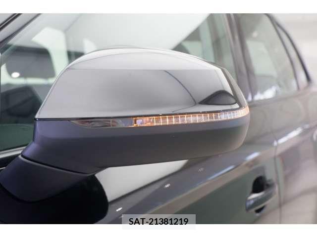 Audi Q5 2022-04 356596-25