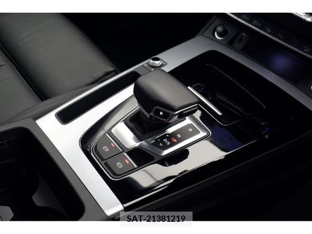 Audi Q5 2022-04 356596-11