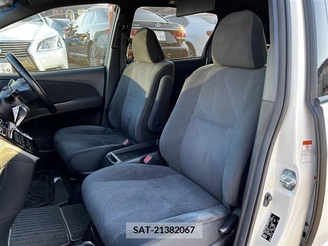 Toyota ESTIMA 2018-06 205777-18