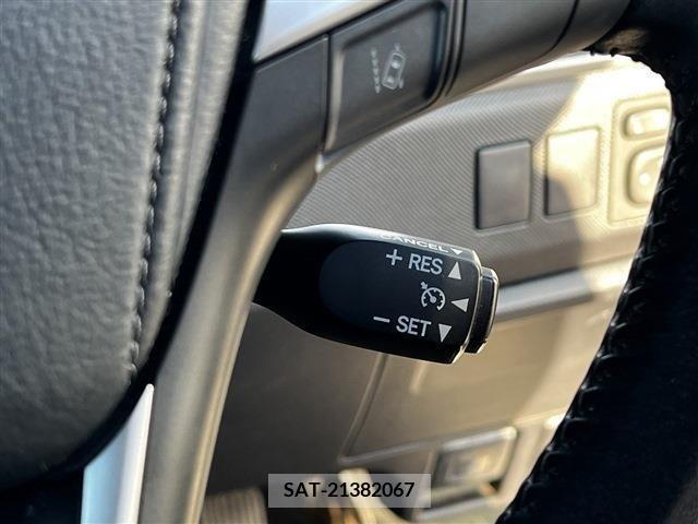 Toyota ESTIMA 2018-06 205777-13