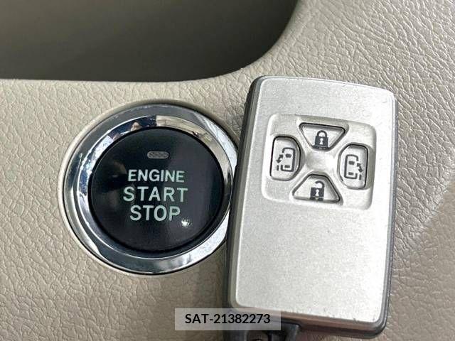 Toyota NOAH 2009-11 279540-6
