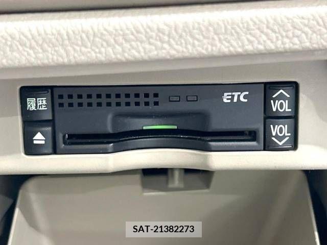 Toyota NOAH 2009-11 279540-5