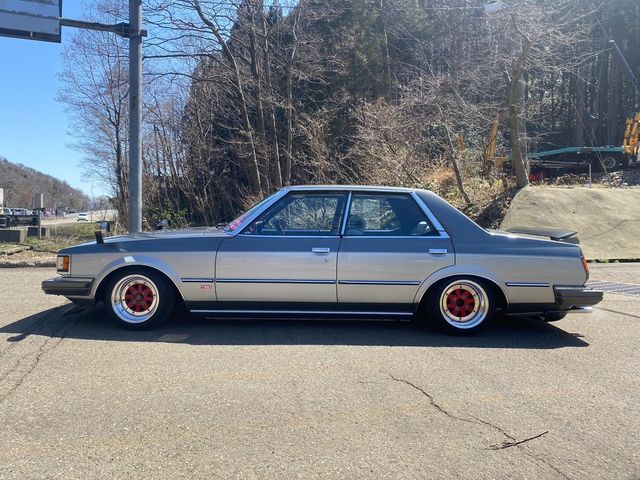 Toyota CRESTA 1980-06 1167-1