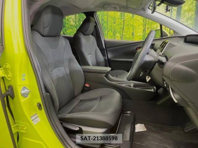 Toyota PRIUS 2016-08 243820-9