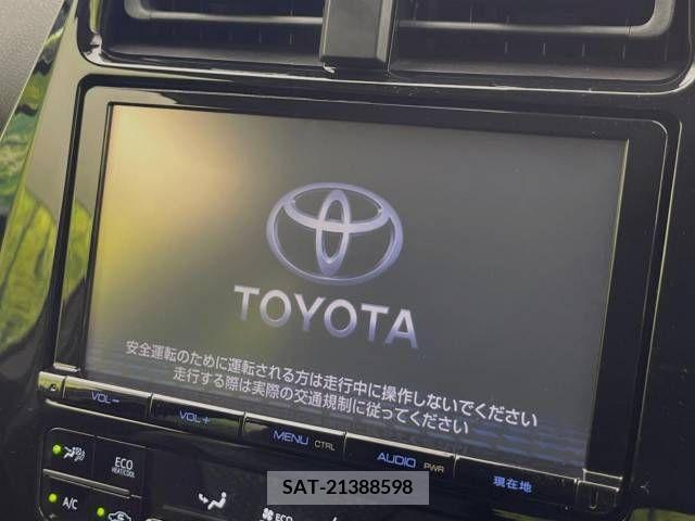 Toyota PRIUS 2016-08 243820-2