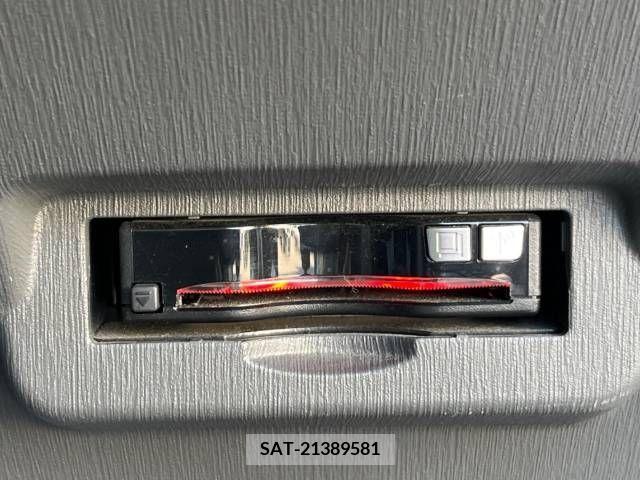 Toyota PRIUS ALPHA 2011-06 322206-5
