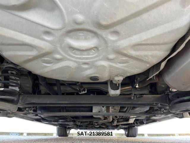 Toyota PRIUS ALPHA 2011-06 322206-13