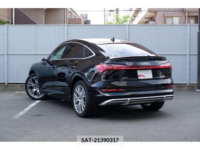 Audi E-TRON 2020-09 263050-2
