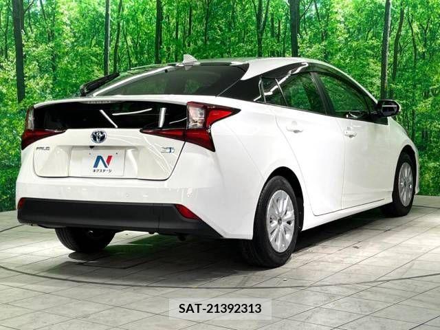 Toyota PRIUS 2021-05 282143-17