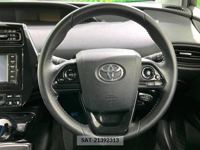 Toyota PRIUS 2021-05 282143-11