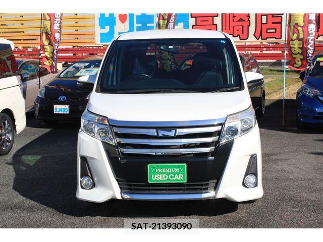 Toyota NOAH 2014-05 208014-5