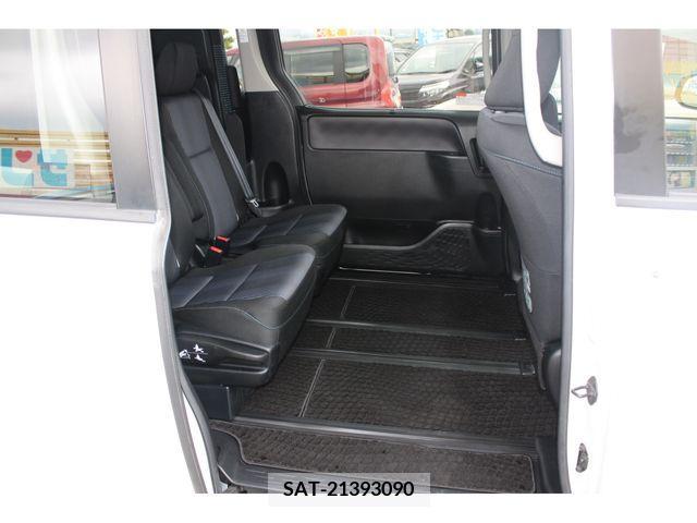 Toyota NOAH 2014-05 208014-15