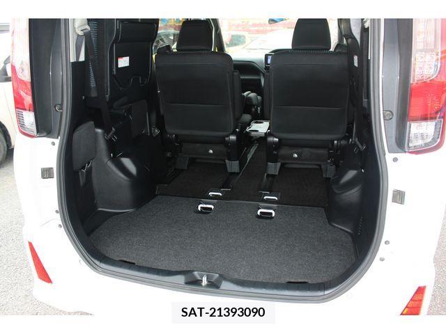 Toyota NOAH 2014-05 208014-18