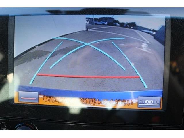 Toyota CAMRY HYBRID 2018-02 6838-16