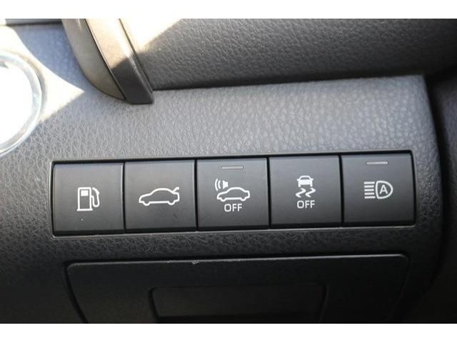 Toyota CAMRY HYBRID 2018-02 6838-12