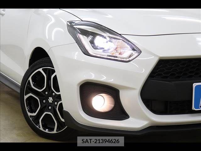 Suzuki SWIFT 2022-01 212807-22