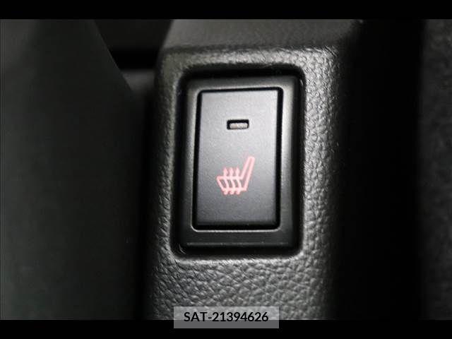 Suzuki SWIFT 2022-01 212807-6