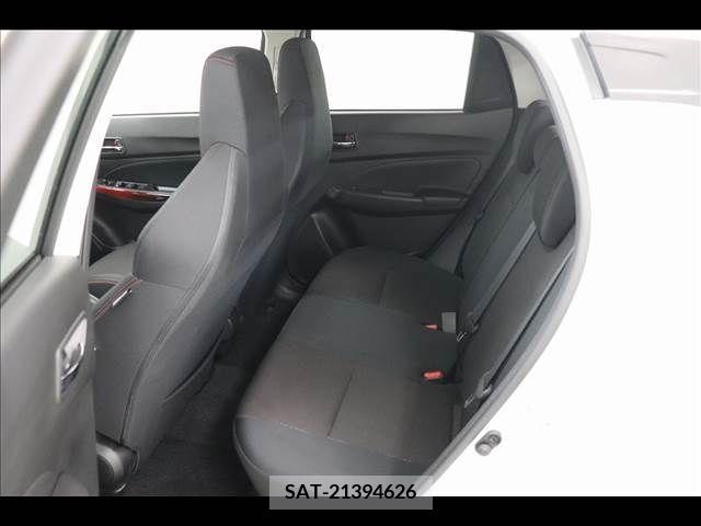 Suzuki SWIFT 2022-01 212807-12