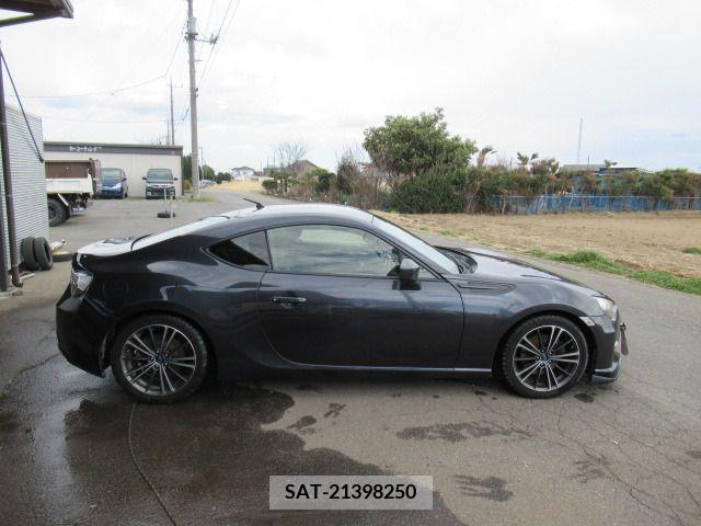 Subaru BRZ 2013-06 243652-7
