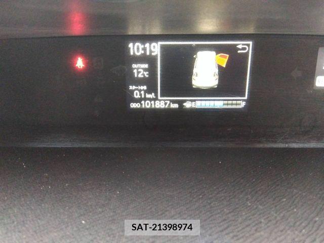 Toyota AQUA 2018-06 212848-7