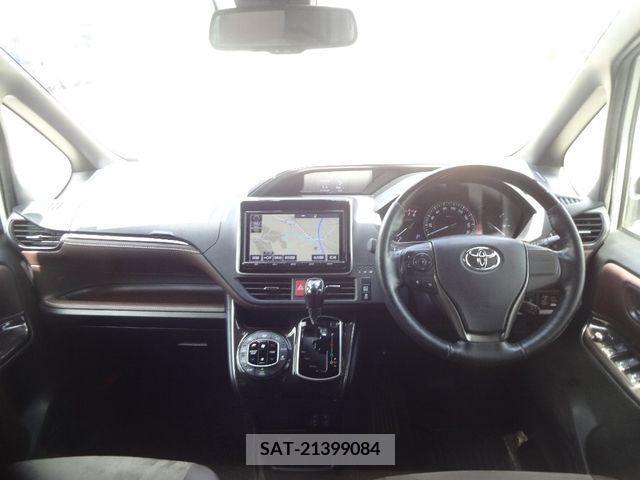 Toyota ESQUIRE 2017-10 321532-2