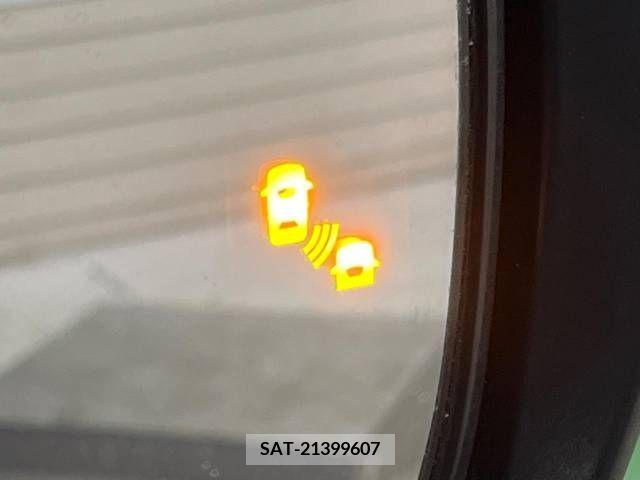 Nissan SERENA 2021-03 207794-5