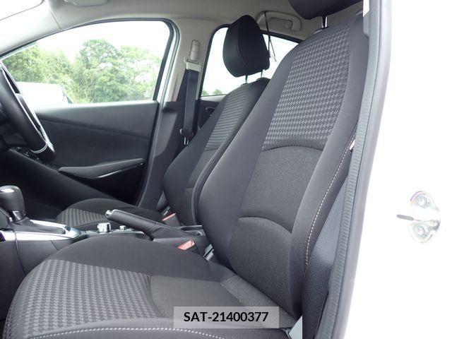 Mazda DEMIO 2019-06 381166-22