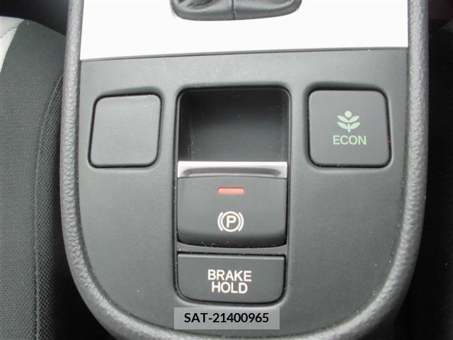 Honda FIT 2020-03 222945-16