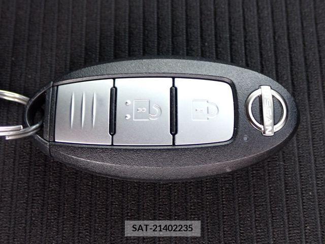 Nissan NOTE 2023-01 302501-18
