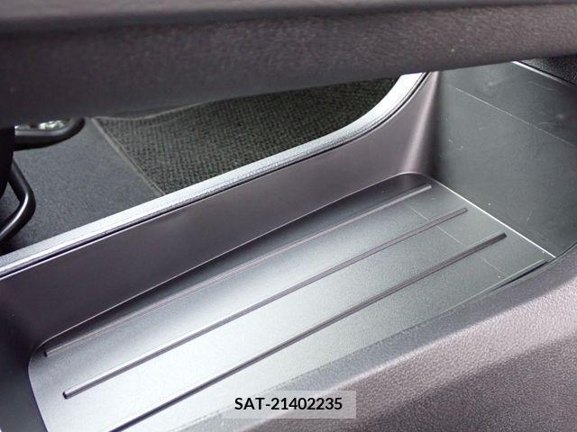 Nissan NOTE 2023-01 302501-13