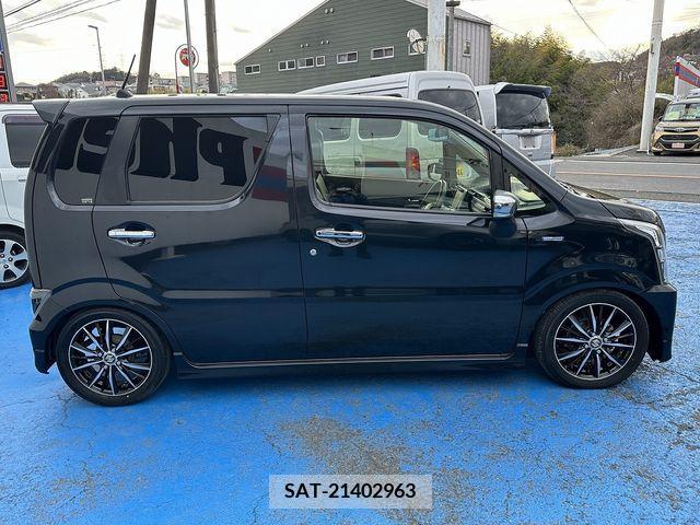 Suzuki WAGON R 2017-02 211833-5