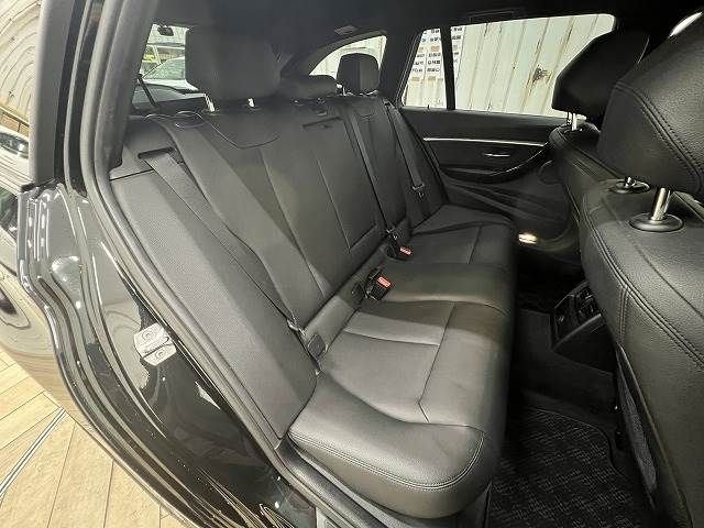 Bmw 3 SERIES 2016-08 9245-11