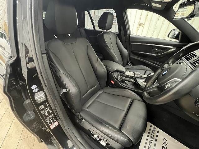 Bmw 3 SERIES 2016-08 9245-10