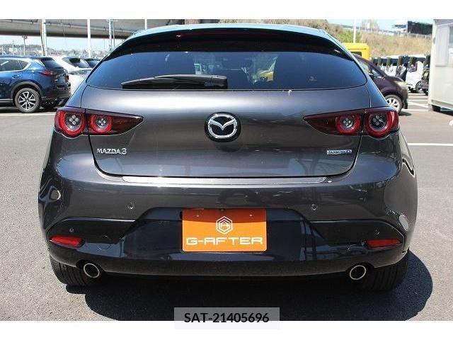 Mazda MAZDA3 2019-08 244382-5