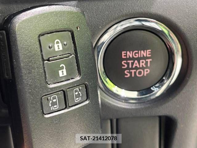 Toyota VOXY 2020-04 321677-7
