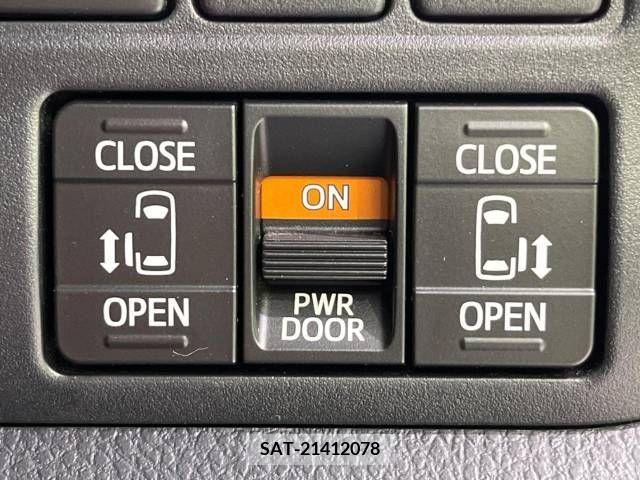 Toyota VOXY 2020-04 321677-6