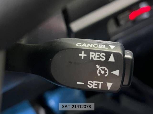 Toyota VOXY 2020-04 321677-4