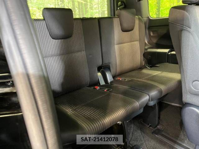 Toyota VOXY 2020-04 321677-10