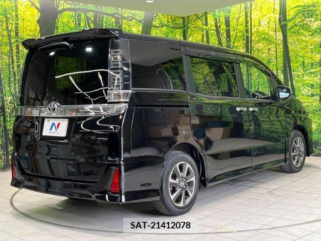 Toyota VOXY 2020-04 321677-17