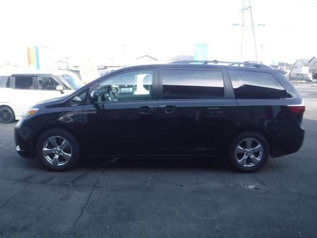 Toyota SIENNA 2010-10 53-5