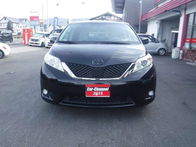 Toyota SIENNA 2010-10 53-1
