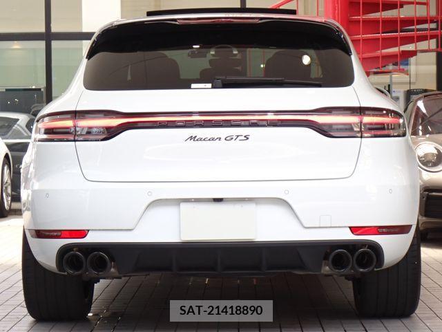 Porsche MACAN 2021-11 366240-23