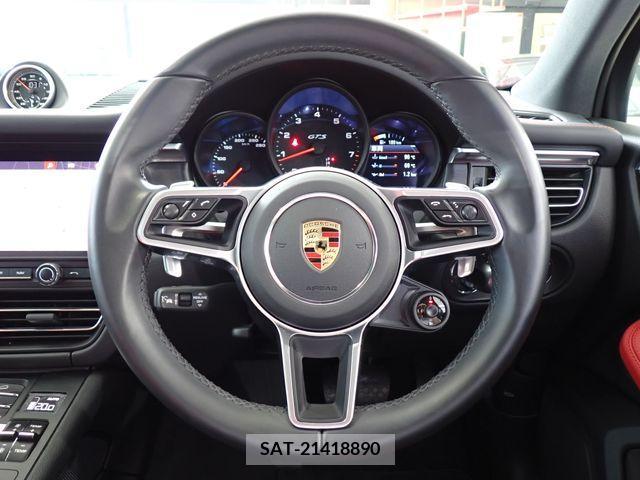 Porsche MACAN 2021-11 366240-9