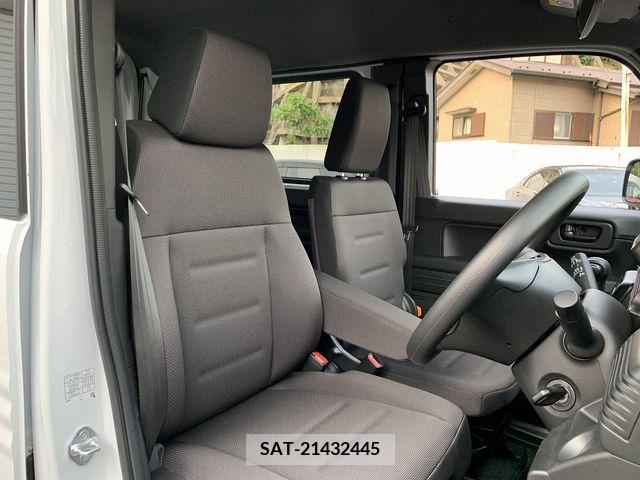 Honda N-VAN 2023-04 282605-13