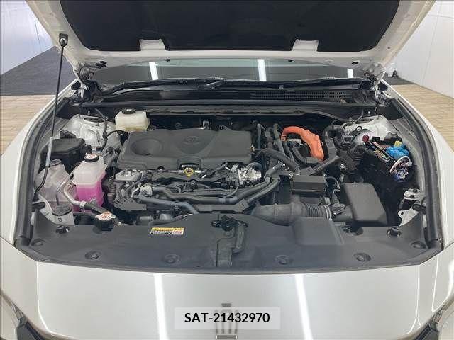 Toyota CROWN 2022-09 300661-17
