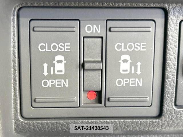 Honda e 2022-08 346965-5