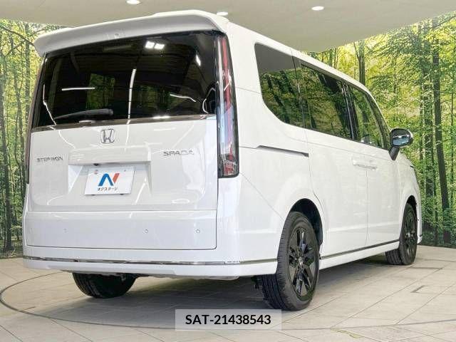 Honda e 2022-08 346965-18