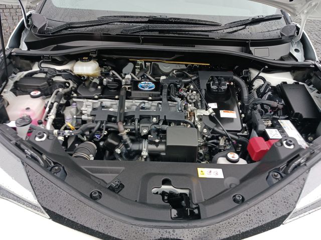 Toyota C-HR 2020-11 182300-26