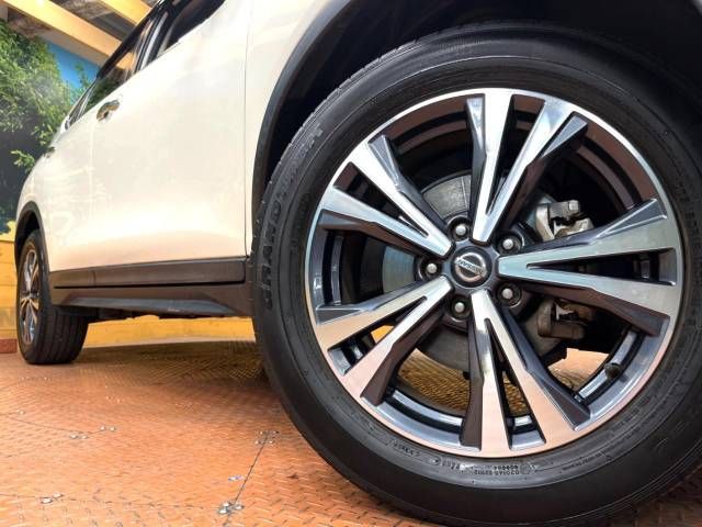 Nissan X-TRAIL 2018-12 14724-13